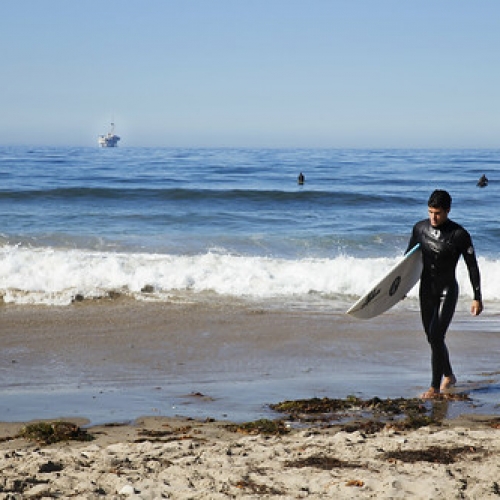 Drilling Offshore Drilling Offshore • <a style="font-size:0.8em;" href="https://www.flickr.com/photos/128012869@N08/15678901462/" target="_blank">View on Flickr</a>