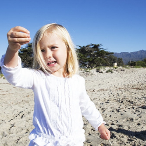 Hazel On the Beach Hazel On the Beach • <a style="font-size:0.8em;" href="https://www.flickr.com/photos/128012869@N08/15675368141/" target="_blank">View on Flickr</a>